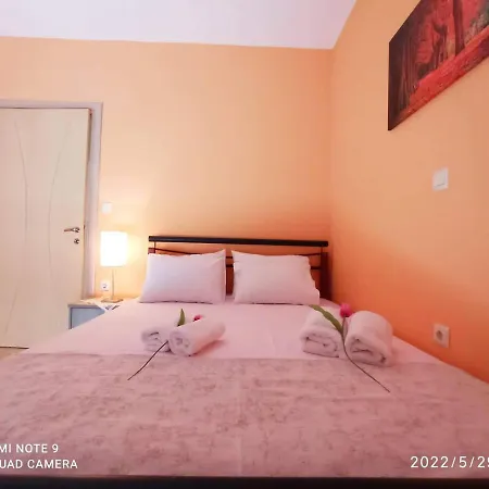 Dreamy By The Sea Daire