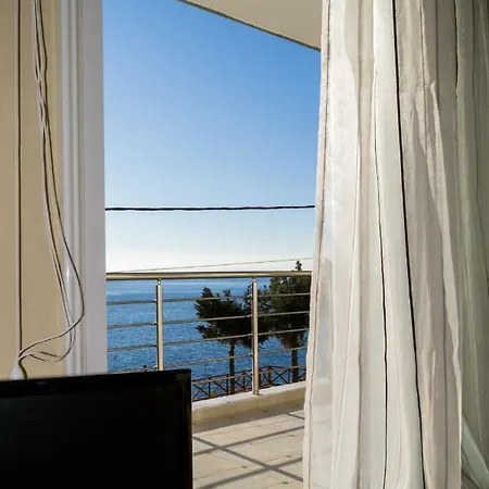 Dreamy By The Sea Daire