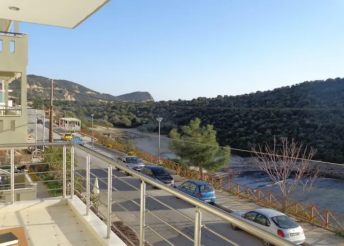 Dreamy By The Sea Daire